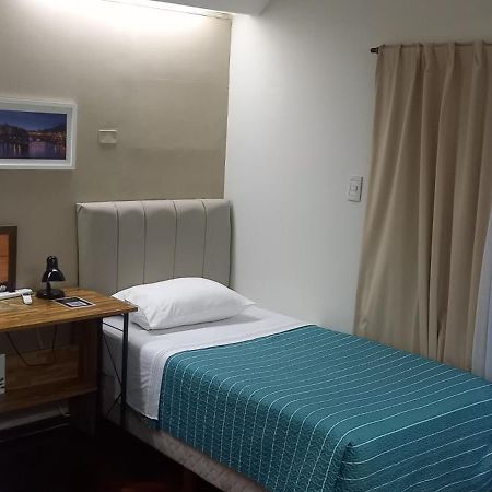 Victoria 3 Bed And Breakfast Ezeiza Exterior foto